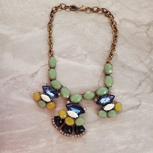 ✨ J.Crew Blue Green Rhinestones Crystals Cluster Statement Necklace ✨ - Picture 1 of 13